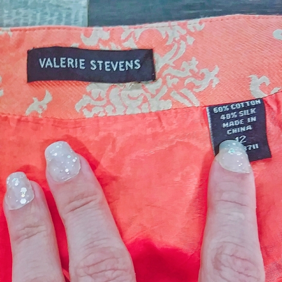 Valerie Stevens Jacquard silk coral pencil skirt - Picture 8 of 8